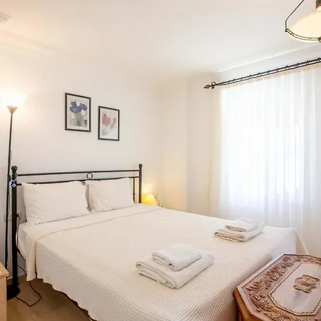 Apartment Invigorating With Shared Pool In Kas Kalkan
