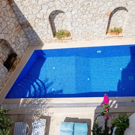 Apartment Invigorating With Shared Pool In Kas Kalkan
